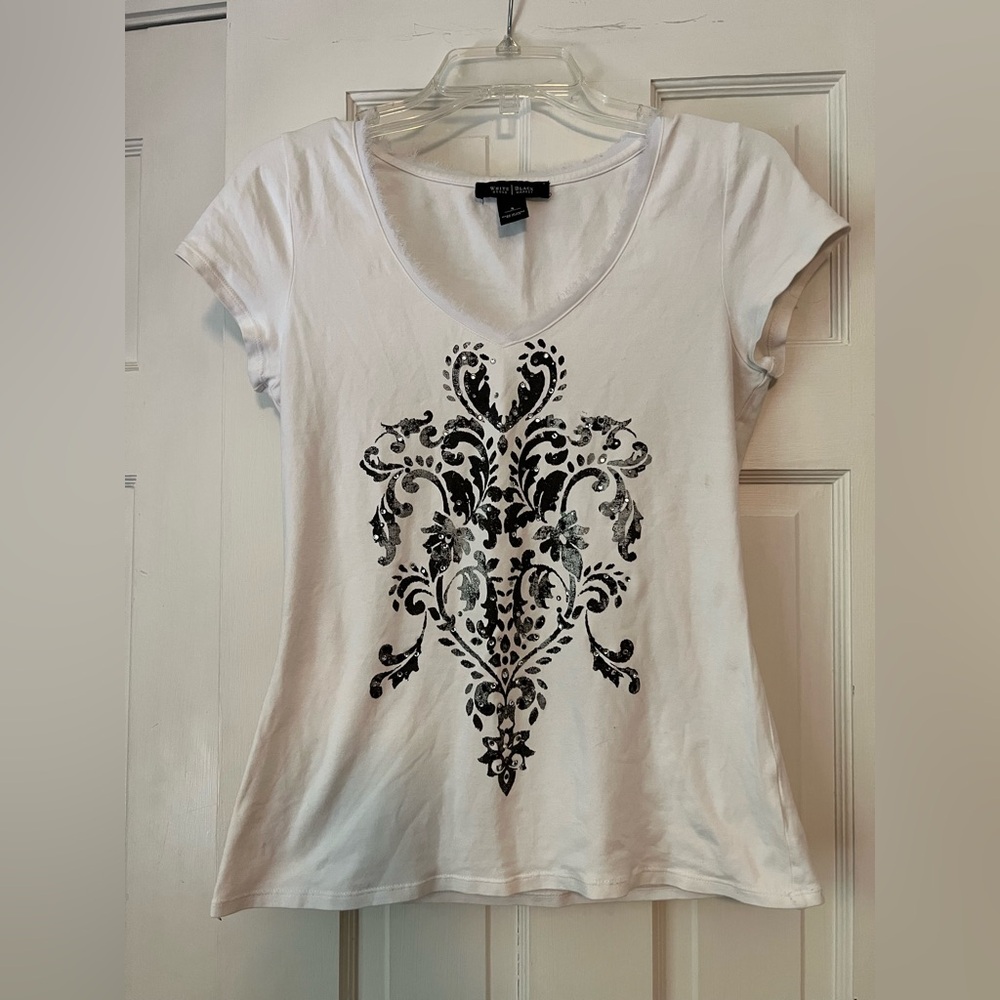 White House Black Market WHBM floral, embellished, cotton T-shirt